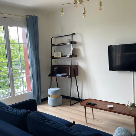 Ambiance Seine, Surplombant La Seine -51 M2, Anemone- アパート Thomery
